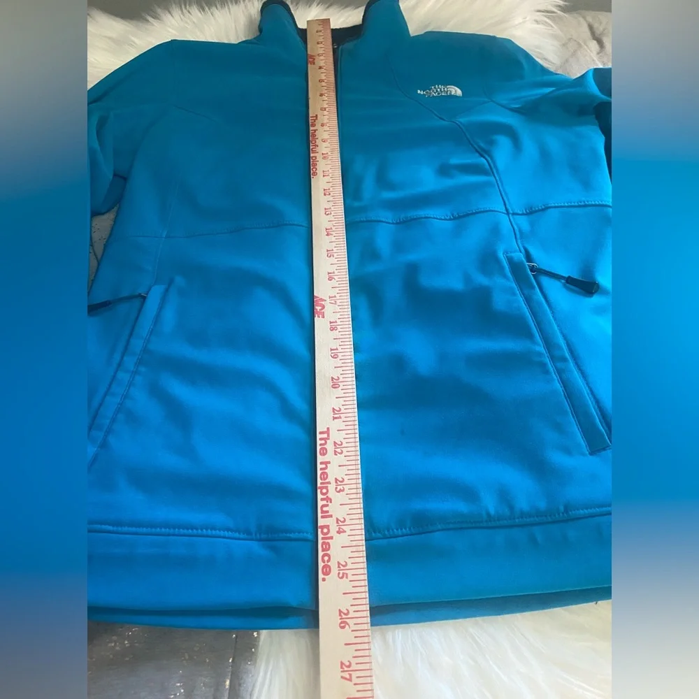 The North Face Women's Blue Jacket - Picture 6 of 9